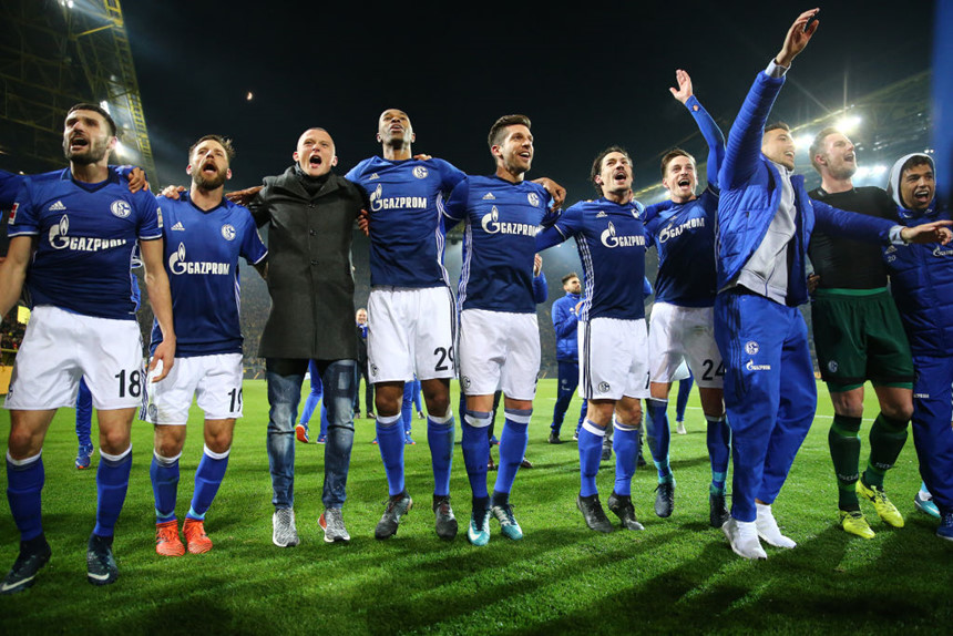 Dẫn trước 4-0, Dortmund vẫn bị cầm hòa 4-4 khó tin